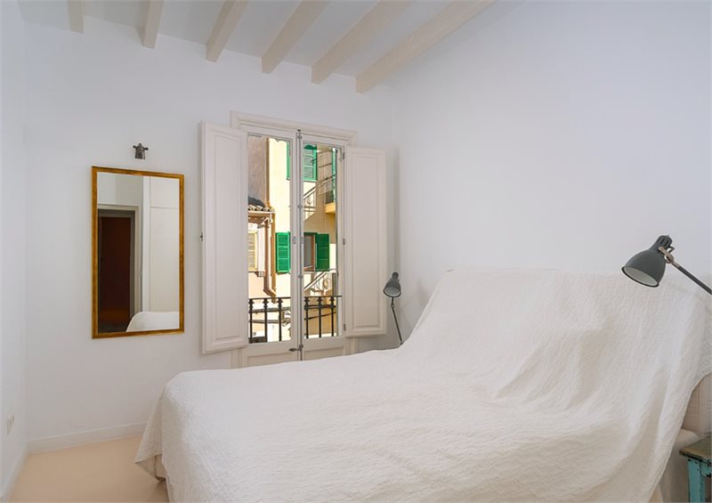 Boyta: 360 m² Sovrum: 4  - Townhouse med två renoverade lägenheter i Santa Catalina, Palma #2121111 - 10