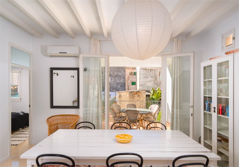 Boyta: 360 m² Sovrum: 4  - Townhouse med två renoverade lägenheter i Santa Catalina, Palma #2121111 - 11