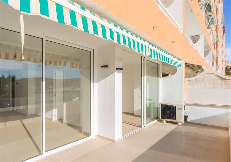 Living area: 80 m² Bedrooms: 2  - Charming apartment with sea view in Port Adriano #2121116 - 2