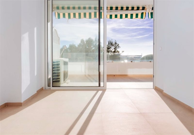Living area: 80 m² Bedrooms: 2  - Charming apartment with sea view in Port Adriano #2121116 - 3