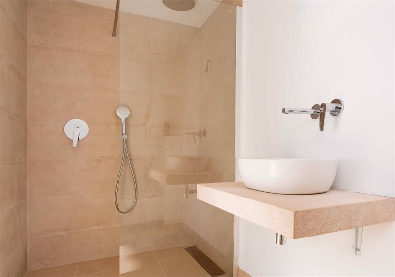 Living area: 80 m² Bedrooms: 2  - Charming apartment with sea view in Port Adriano #2121116 - 7