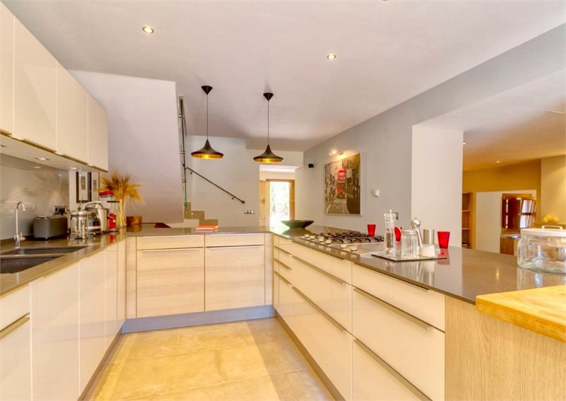 Living area: 375 m² Bedrooms: 5  - Beautiful finca with pool and garden in Calvia #2021121 - 4