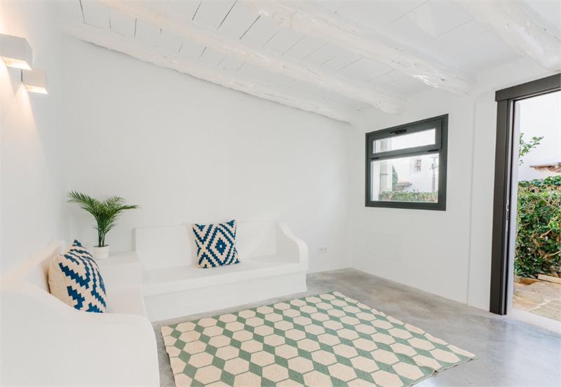 Living area: 135 m² Bedrooms: 3  - Charming, bright house with pool in Sol de Mallorca #2021127 - 7
