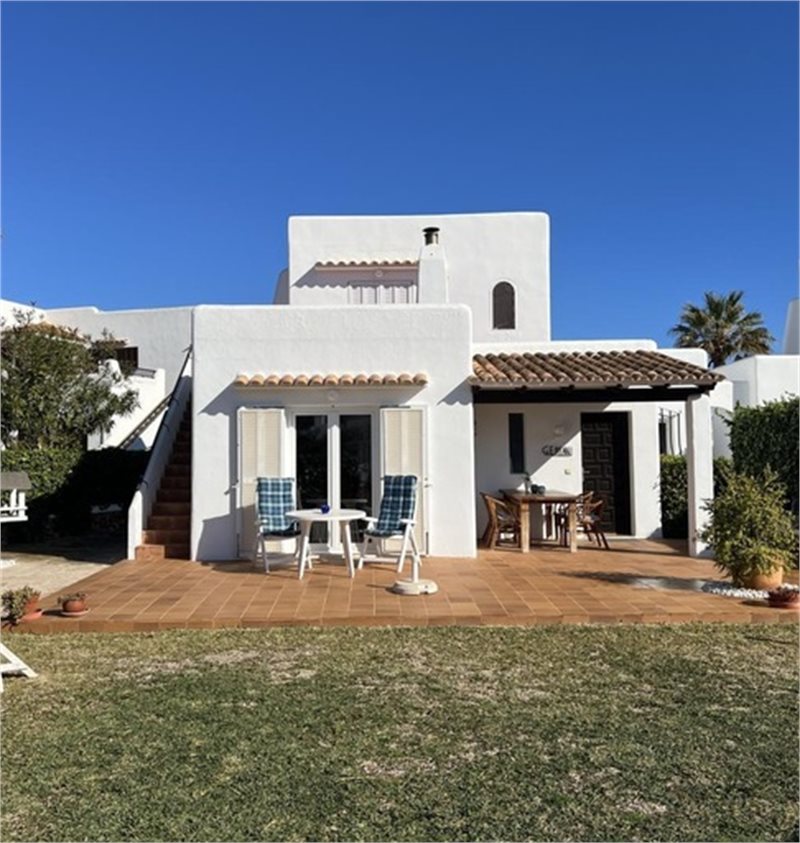 Boyta: 105 m² Sovrum: 3  - Vacker villa med terrass och trädgård i Cala dÓr/ Cala Egos #2511138 - 2
