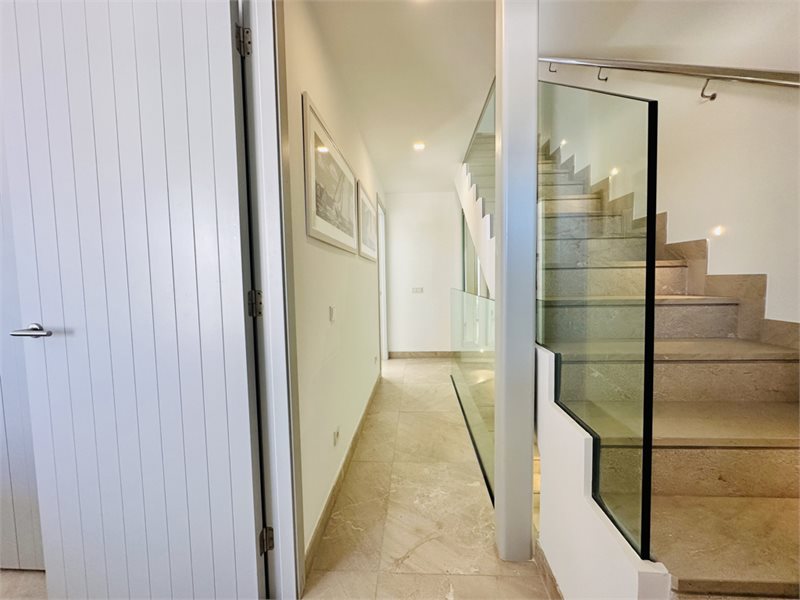 Living area: 172 m² Bedrooms: 3  - Beautiful toiwnhouse with private pool and à rolf terrace with seaview, Porto Colom #2511139 - 11