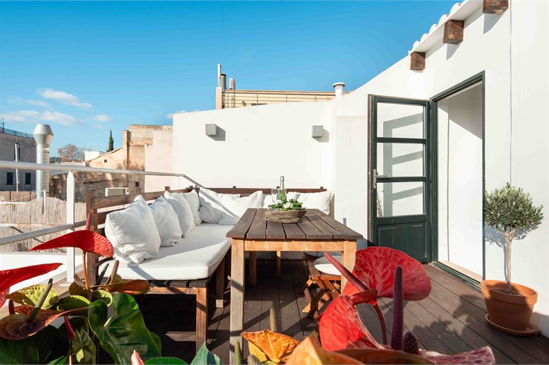 Boyta: 100 m² Sovrum: 2  - Charmigt townhouse med takterrass i Santa  Catalina, Palma #1121150 - 16