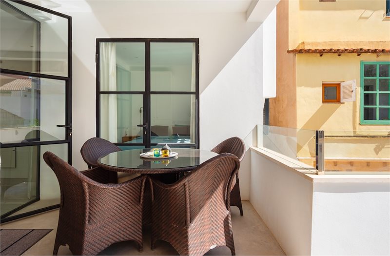 Living area: 96 m² Bedrooms: 2  - Charming ,bright apartment with Large Terrace in Santa Catalina, Palma #2121155 - 6