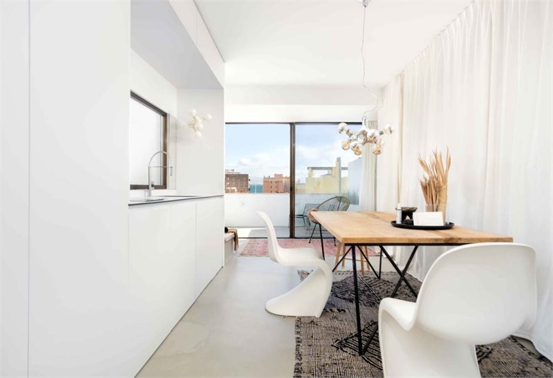 Boyta: 64 m² Sovrum: 1  - Stilren designstudio/lägenhet med två terrasser i El Terreno, Palma #2121163 - 4
