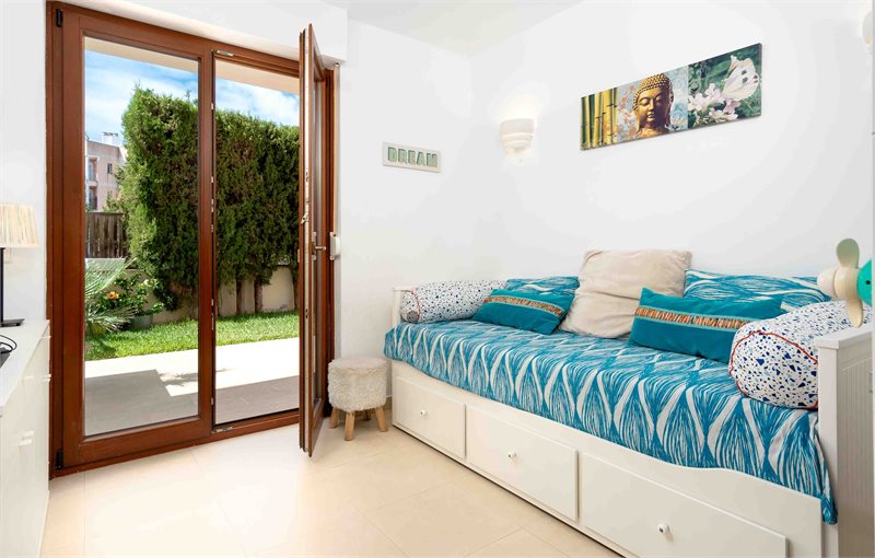 Boyta: 122 m² Sovrum: 3  - Ljus modern marklägenhet med egen trädgård i San Agustin #2121172 - 4