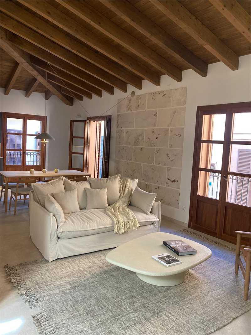 Living area: 120 m² Bedrooms: 3  - Elegant penthouse with roof terrace in Palma, Old Town #2121176 - 17