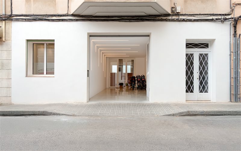 Living area: 152 m² Bedrooms: 2  - Renovated Apartment with Patio, Pool & Garage,  Palma City Center #2121177 - 14