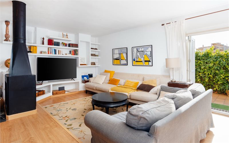 Living area: 135 m² Bedrooms: 4  - Wonderful Duplex with Terrace & Garden, La Bonanova #2121178 - 7