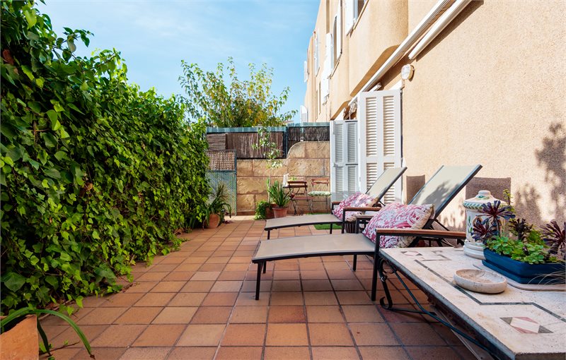 Living area: 135 m² Bedrooms: 4  - Wonderful Duplex with Terrace & Garden, La Bonanova #2121178 - 11