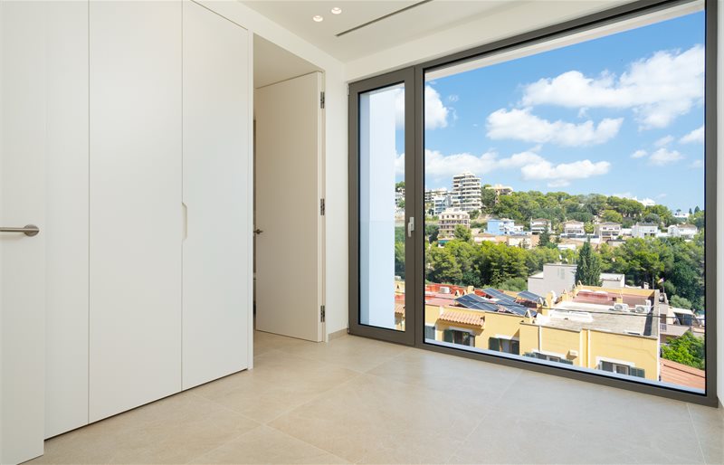 Living area: 94 m² Bedrooms: 2  - New Modern Apartment with Terrace & Parking, Cala Mayor #2121179 - 6