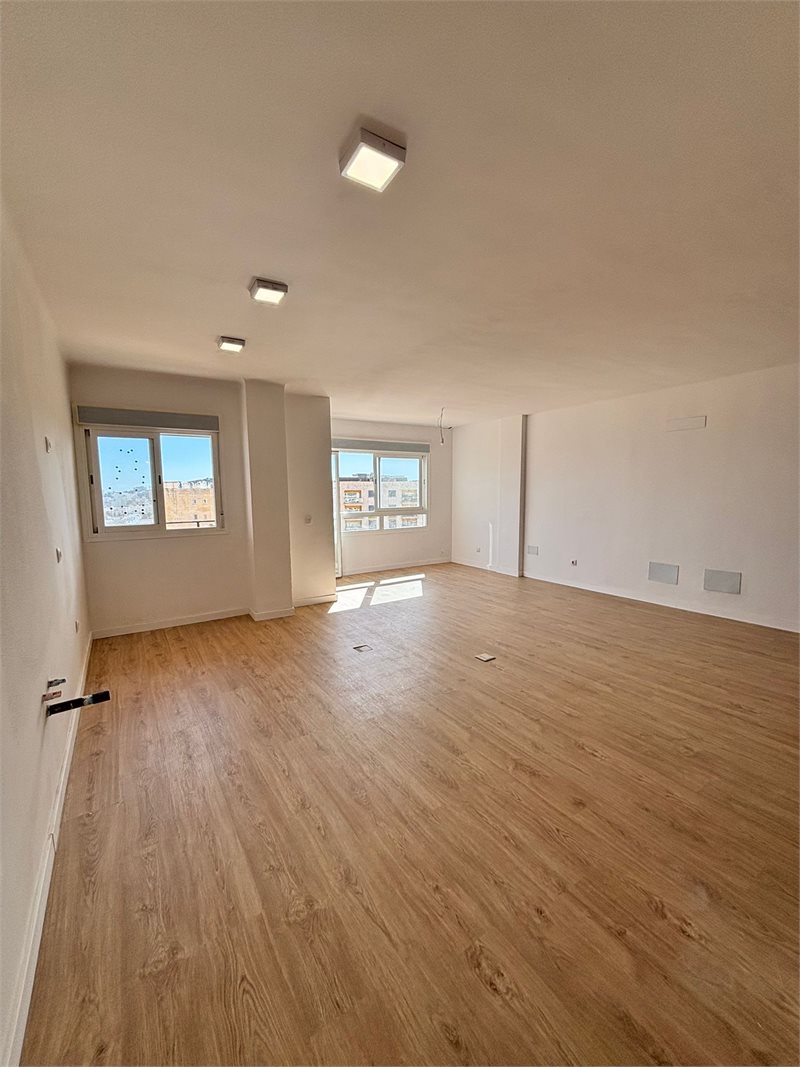 Boyta: 100 m² Sovrum: 3  - Ljus, modern och helt nyrenoverad  lägenhet med fantastisk utsikt , Son Espanyolet, Palma #1121188 - 15
