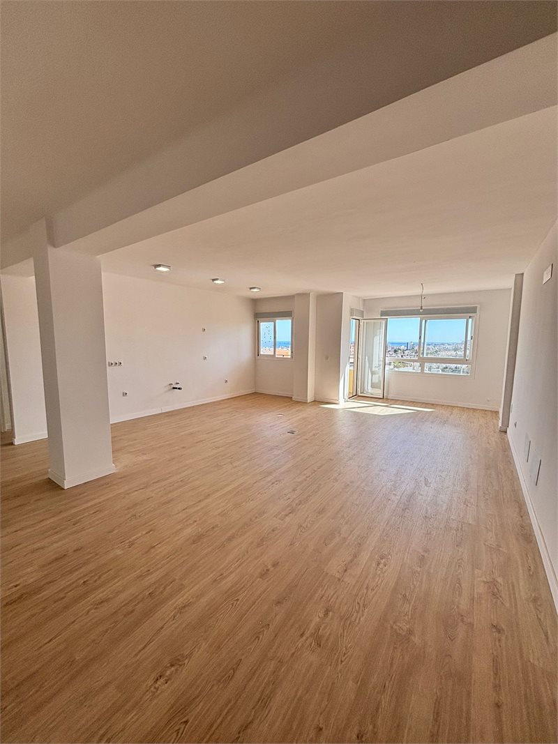 Boyta: 100 m² Sovrum: 3  - Ljus, modern och helt nyrenoverad  lägenhet med fantastisk utsikt , Son Espanyolet, Palma #1121188 - 19