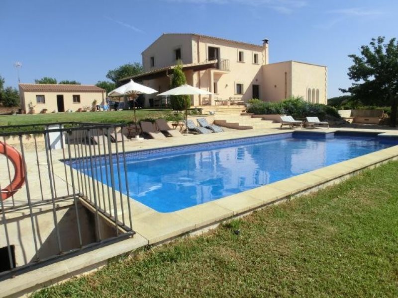 Boyta: 333 m² Sovrum: 4  - Hus i Santanyi #53379 - 1