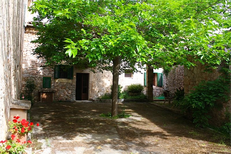 Boyta: 1 400 m² Sovrum: 9  - Finca i Valldemossa #07430 - 6