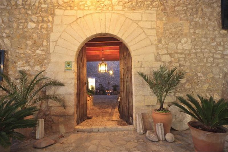 Boyta: 1 075 m² Sovrum: 6  - Finca i Alaro #17524 - 1